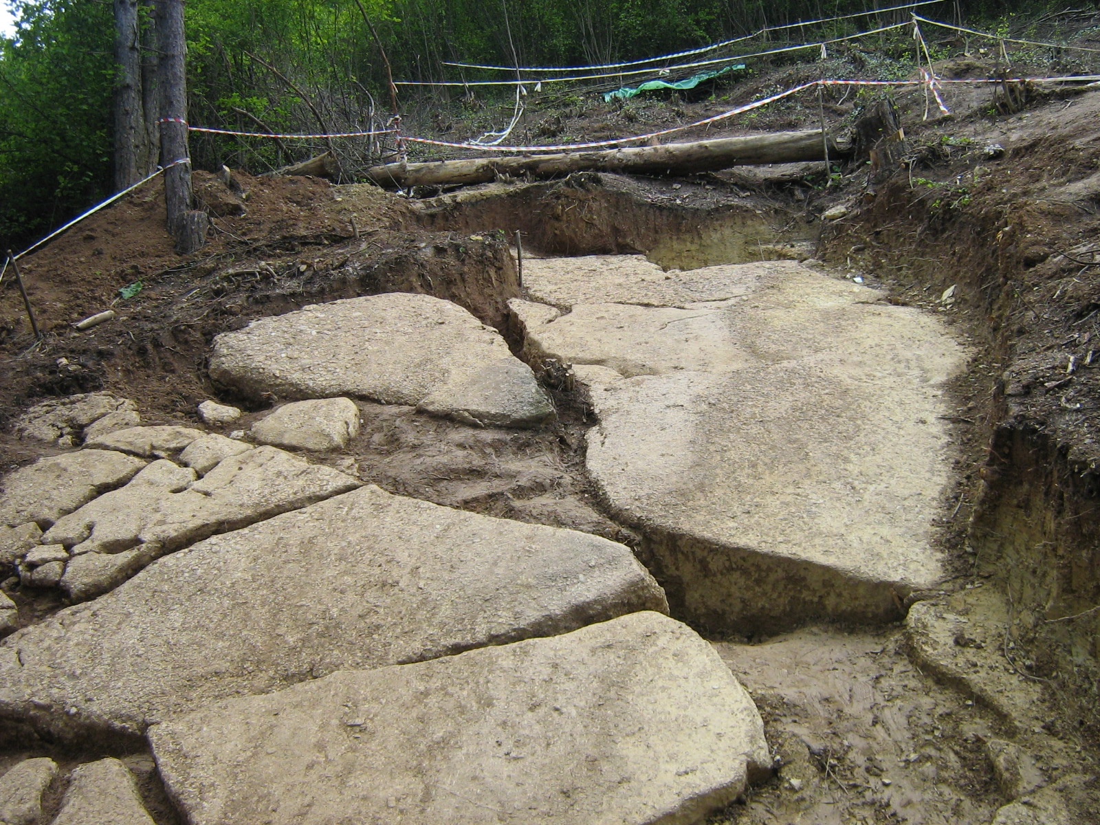 Pir Słon ExcavationsVisocica