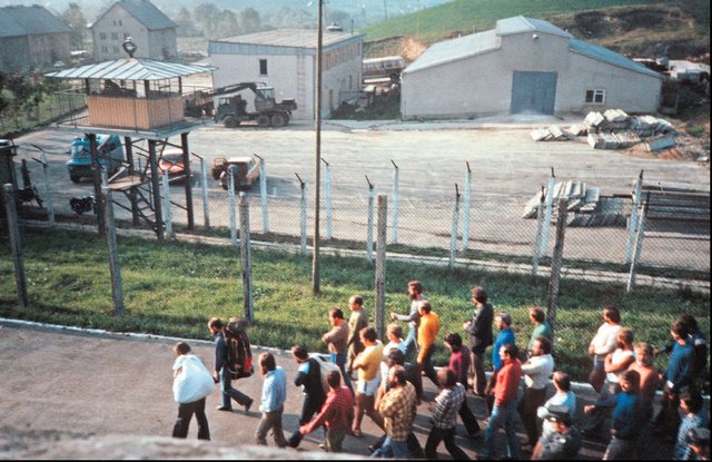Uherce obóz internowanych w byłym nmajątku Tillów z4747788X