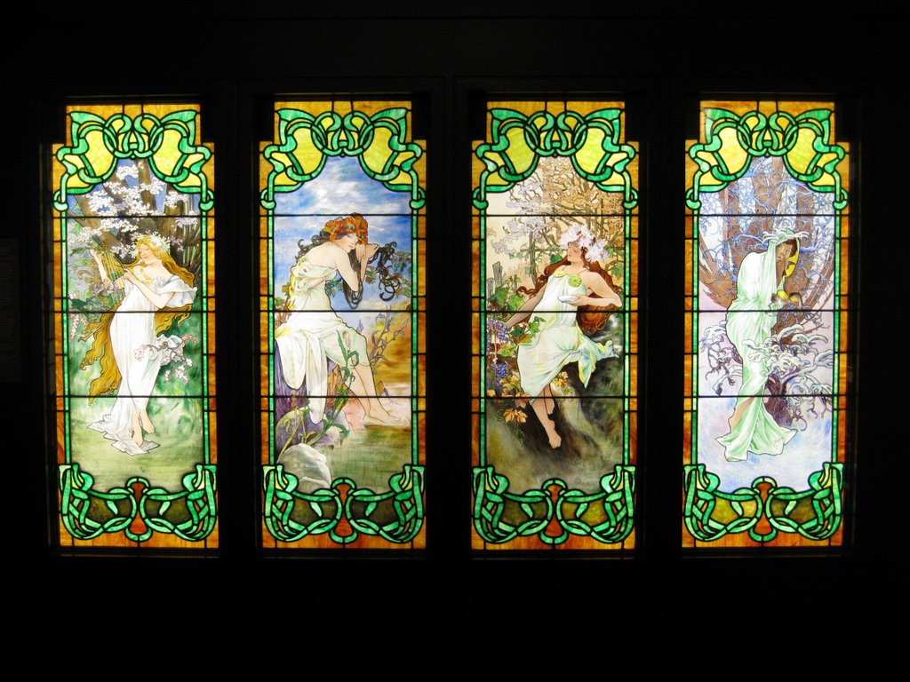 a mucha 4 pory witraż IMG_0129